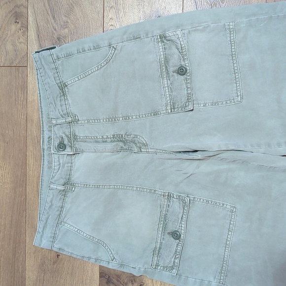 American Eagle Women’s Green Skater Regular Cut Pants Soft Cargo Pockets sz 6 - Picture 2 of 9